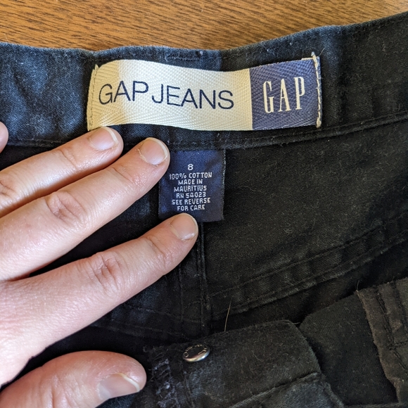 GAP 90s Era Black Cotton Shorts - Picture 4 of 7